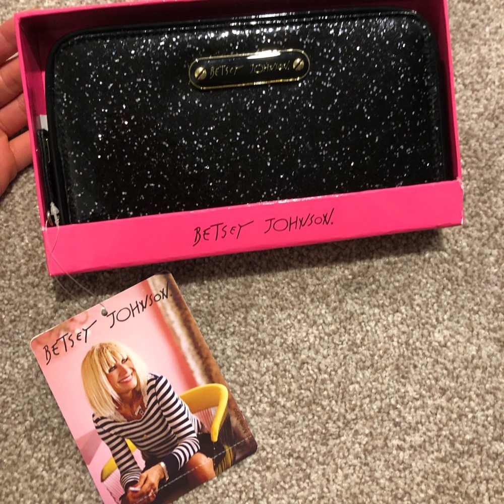 Large wallet